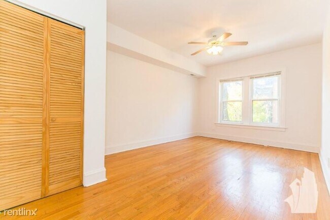 Foto del edificio - 2100 N Sedgwick St