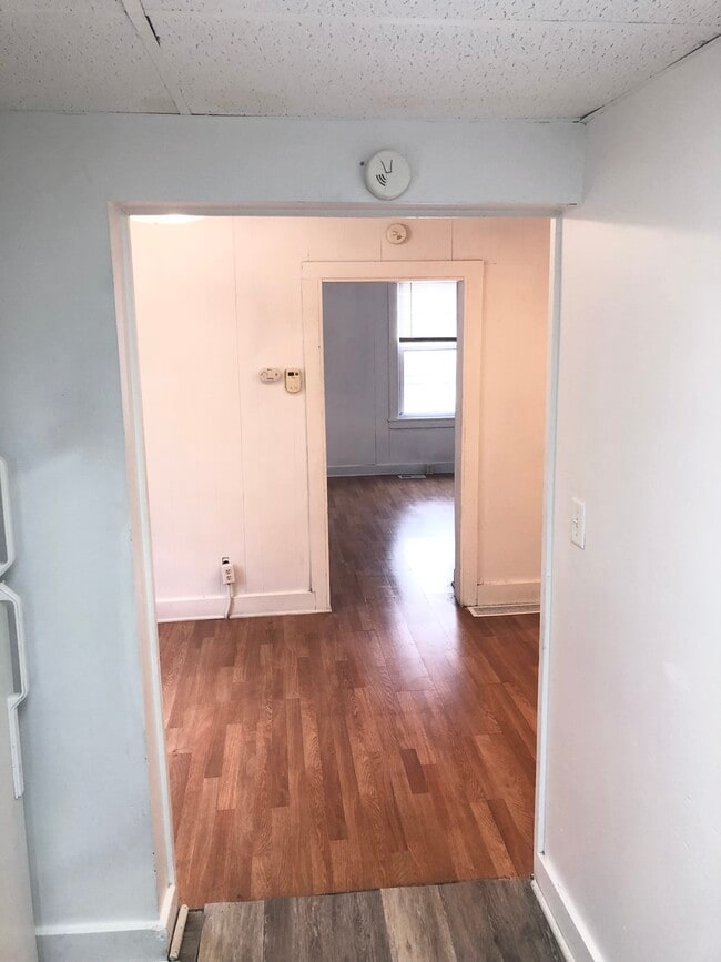 Building Photo - 713 E Michigan St