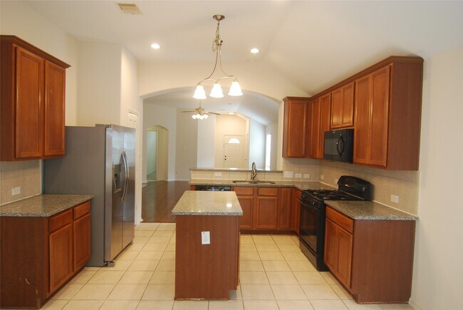 Foto del edificio - 2834 Lockeridge Pines Dr