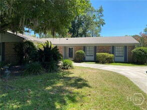 Building Photo - 12438 Largo Dr