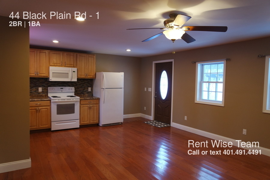 Primary Photo - 44 Black Plain Rd