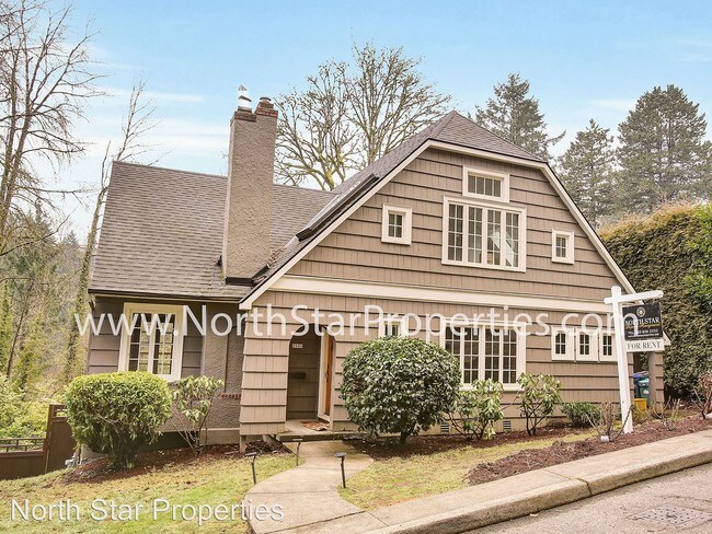 Foto del edificio - 4 br, 2 bath House - 2980 NW Imperial Terrace