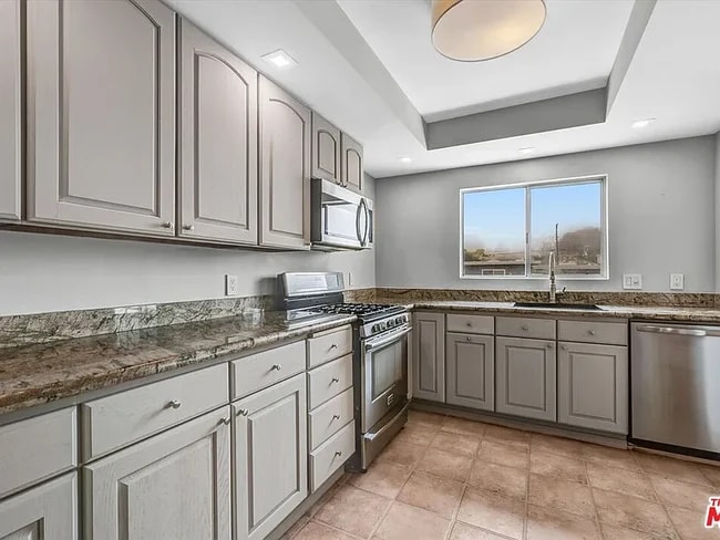Kitchen angle 2 - 8204 Calabar Ave