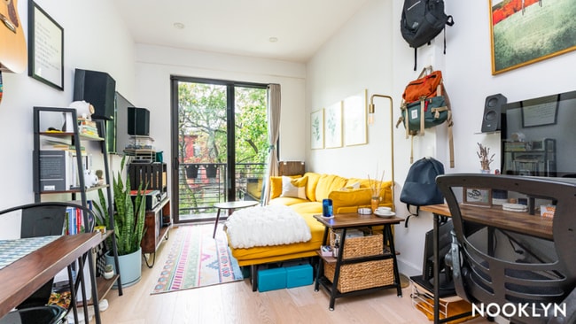 Photo - 1092 Dean St Apartment
