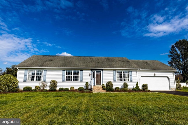 Building Photo - 305 S Winding Brooke Dr
