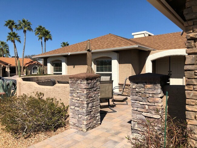 Foto del edificio - Perfect & Comfortable Vacation Home, 45+ A...