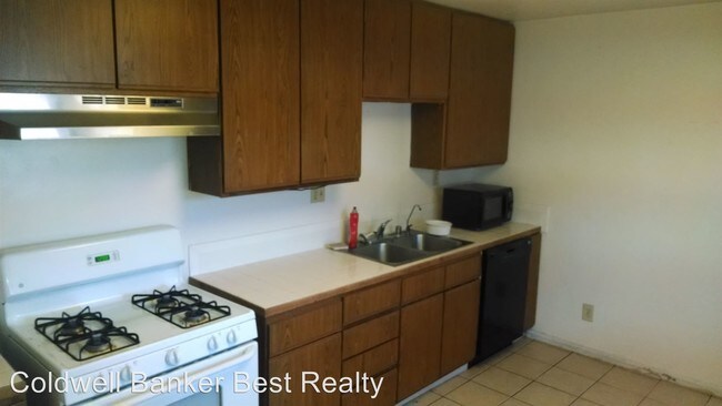 Building Photo - 111 Brentwood Dr