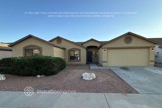 Building Photo - 3049 W Country Club Terrace