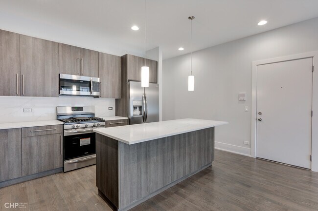 Foto del edificio - 1812 N California Ave