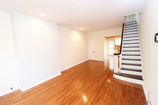 Foto del edificio - Popular Passyunk Square 3 Bedroom House