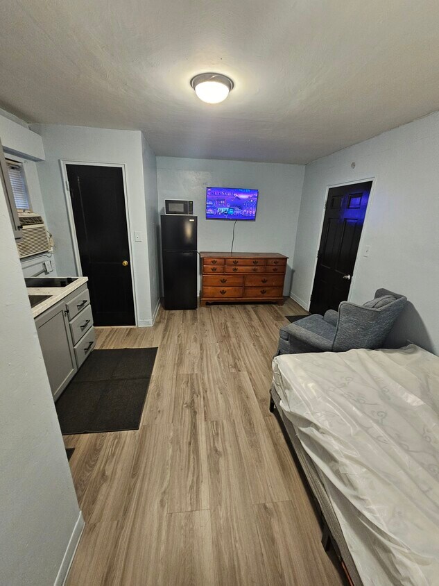 Building Photo - Boxwood Apartments