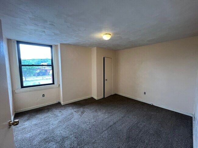 Foto del edificio - 201 S Millvale Ave