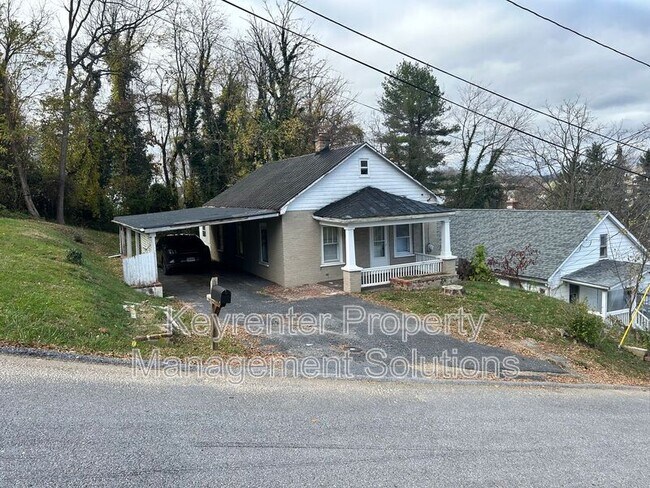 Foto del edificio - 1014 Hall St