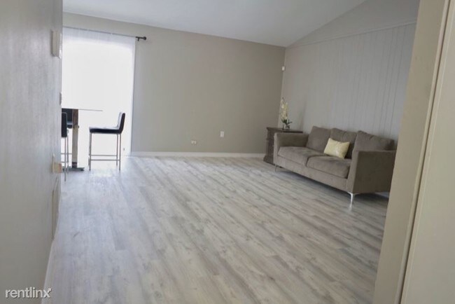 Building Photo - 3 br, 2 bath House - 12335 La Barca Dr
