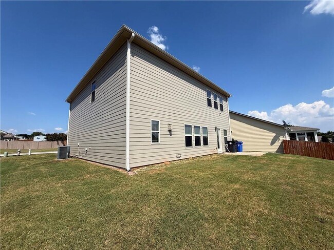 Building Photo - 4525 Havenwood Pl