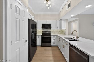 Building Photo - 20341 Estero Gardens Cir