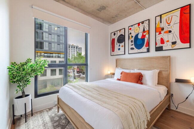 Photo du bâtiment - 1445 Rue Clark