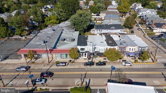 Foto del edificio - 111 Haddon Ave