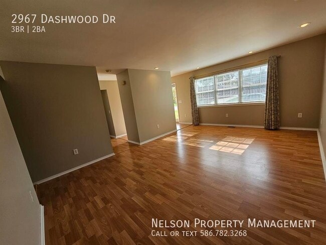 Building Photo - 2967 Dashwood Ave