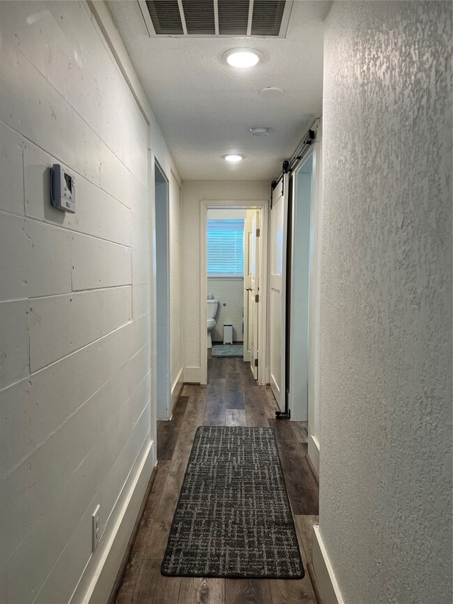 Building Photo - 1206 Ave N Ursuline St