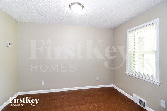 Foto del edificio - 3500 Marietta Blvd