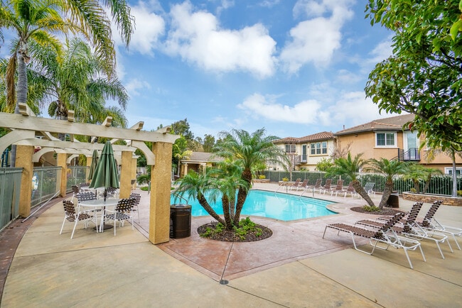 Photo - 2889 Plaza del Amo House