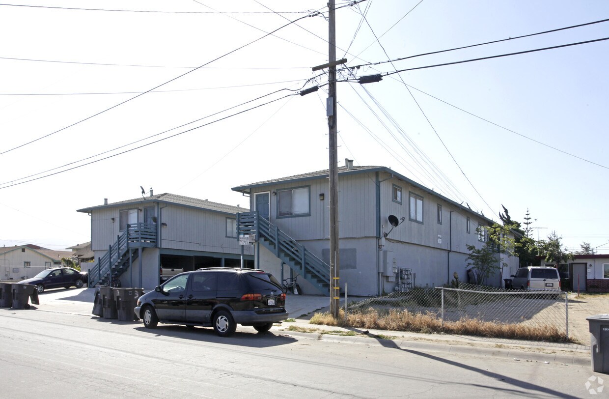 Building Photo - 776 Kilbreth Ave