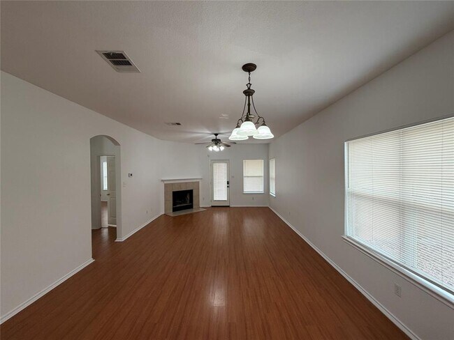 Foto del edificio - 9403 Brandts Wood St