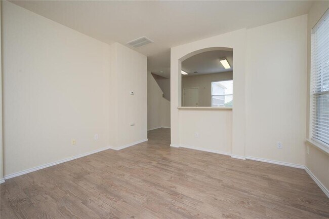 Building Photo - 801 Jane Austen Trail