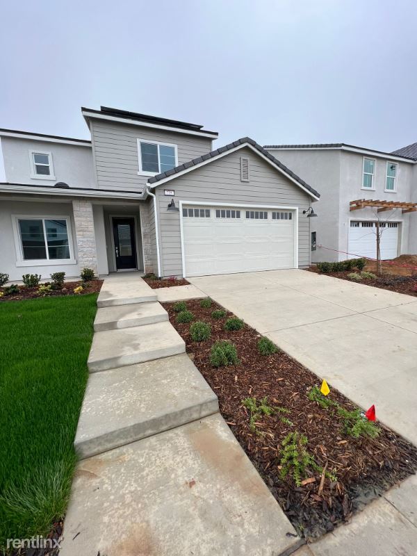 Foto del edificio - 5 br, 3 bath House - 735 Fir St