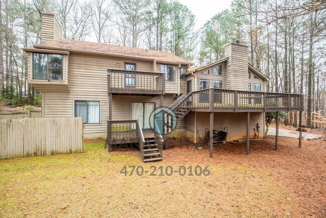 Foto del edificio - Beautiful 4-bedroom, 3-bathroom house loca...