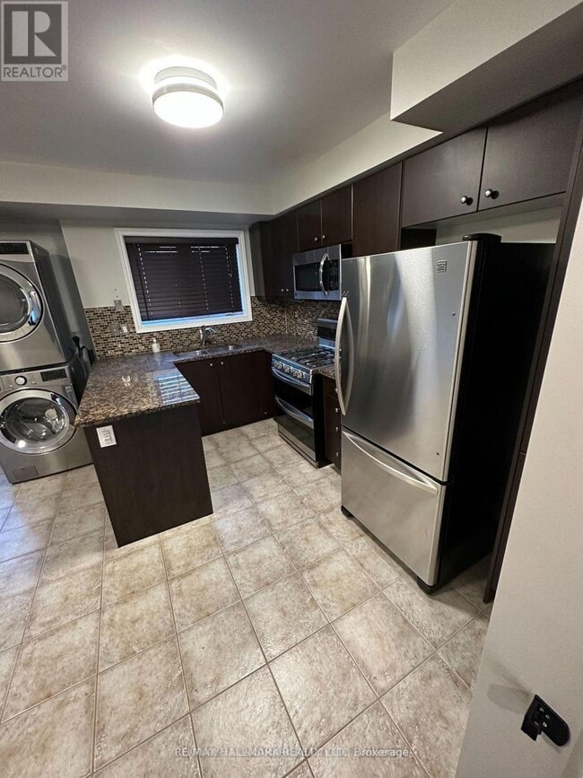 Building Photo - 28 Blunden Rd