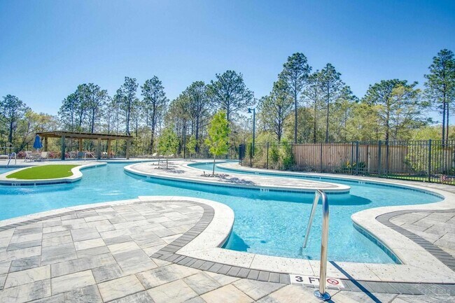 Foto del edificio - 8130 Fir Tree Dr