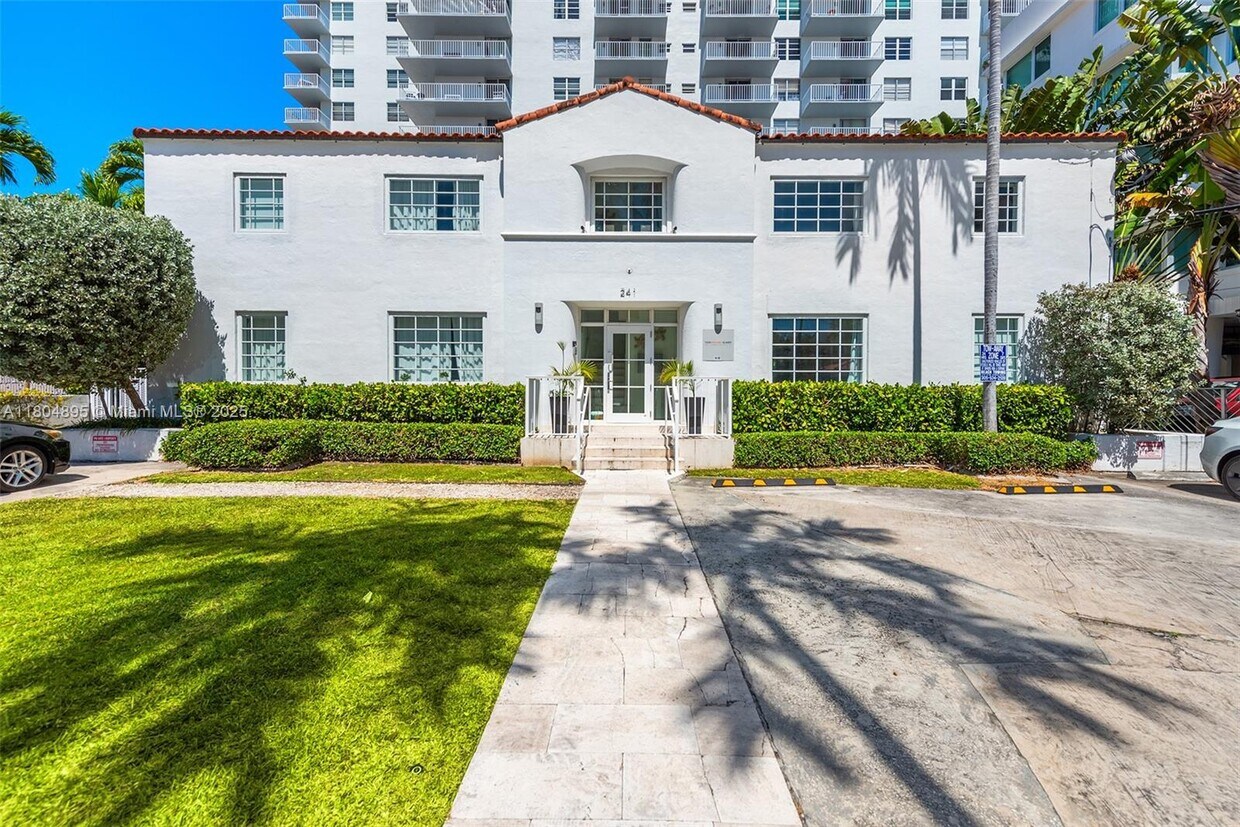 Foto principal - 241 28th St