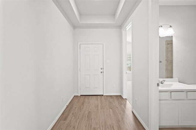 Building Photo - 15415 Kirkdell Bend Dr