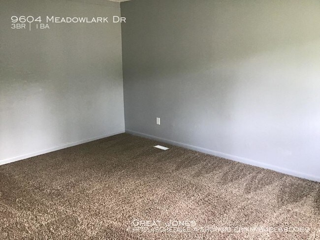 Building Photo - 3 bedroom in Indianapolis IN 46235