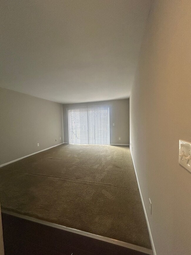 Photo - Affordable 1Bedroom Condominium