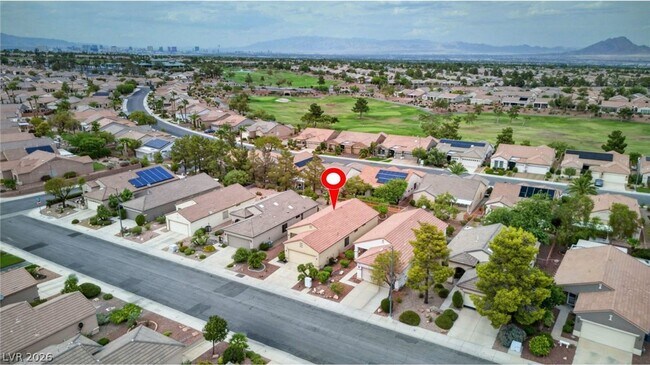 Foto del edificio - 2118 Desert Woods Dr