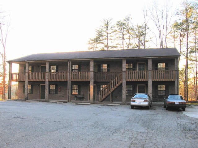 Manning - 1208 Manning St