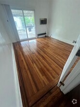 Building Photo - 276 Emerson Ave