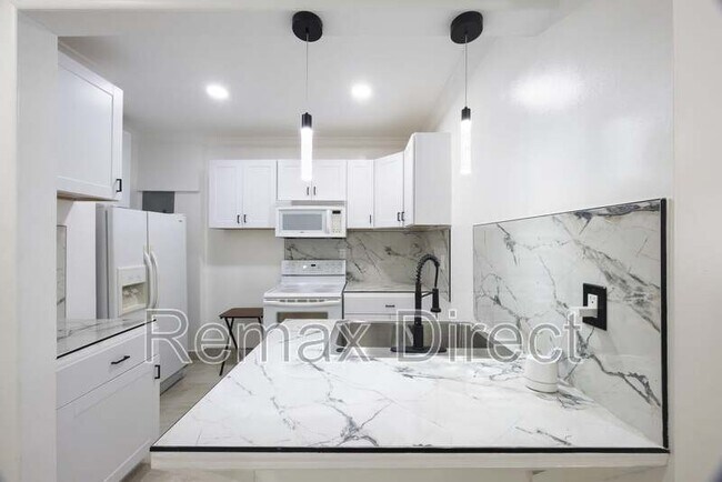 Foto del edificio - 4591 Purdy Ln