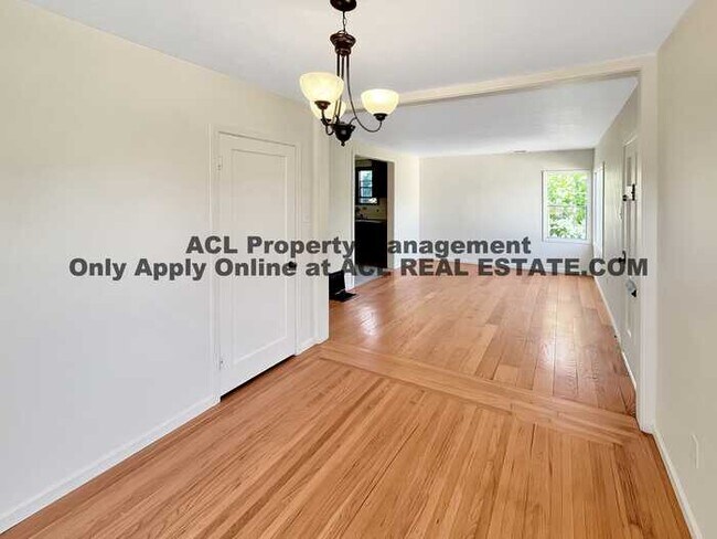 Foto del edificio - 22325 N 4th St