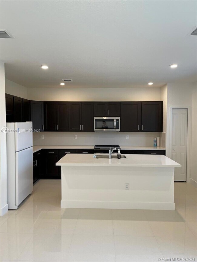 Foto del edificio - 14512 SW 24th Ter