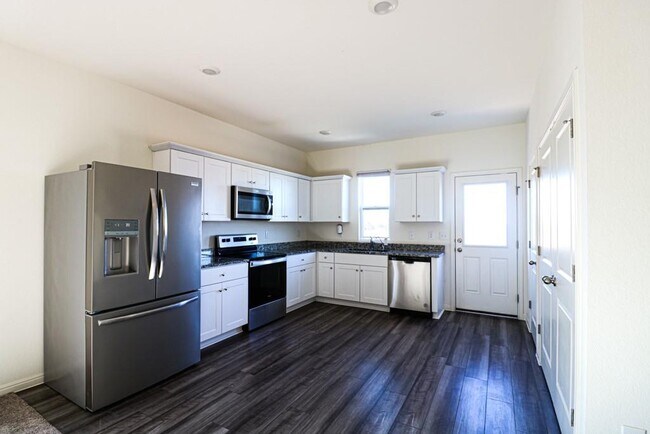 Building Photo - 627 Alterra Way