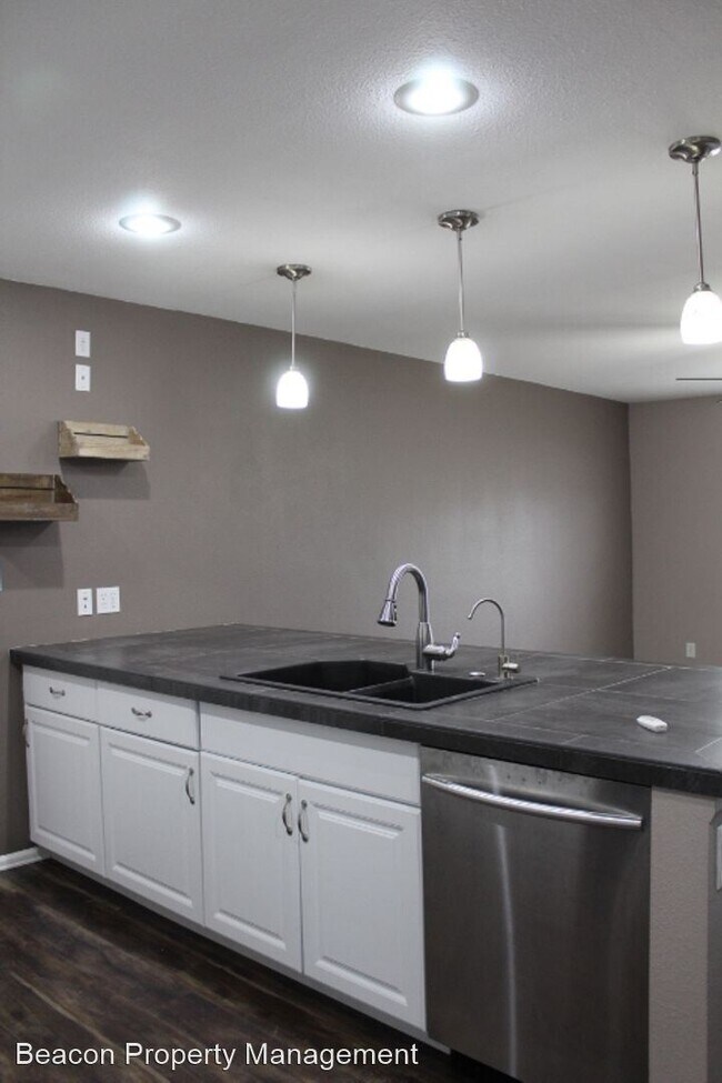 Foto del edificio - 3 br, 2 bath House - 9123 W Union Ave