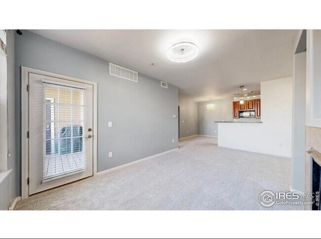 Building Photo - 1465 Blue Sky Cir