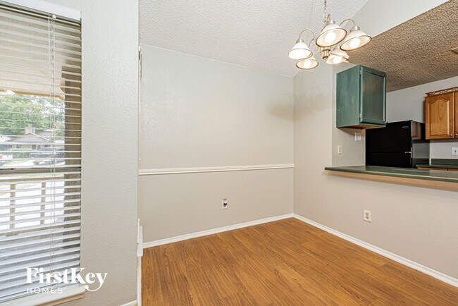 Foto del edificio - 23614 Pebworth Pl