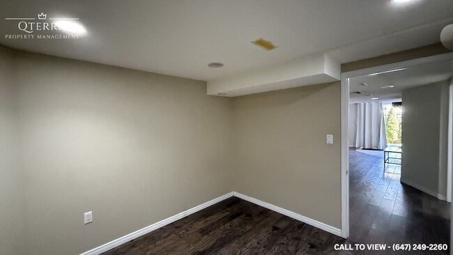 Photo du bâtiment - 2409 Bankside Dr