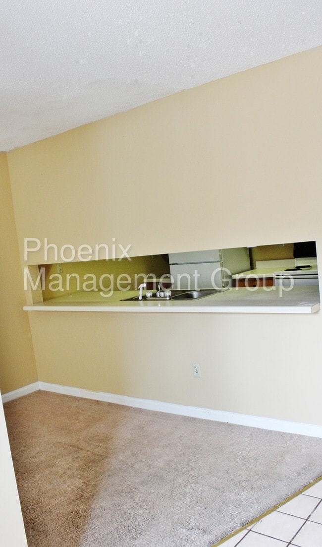 Building Photo - 421 Brackinhouse Pl