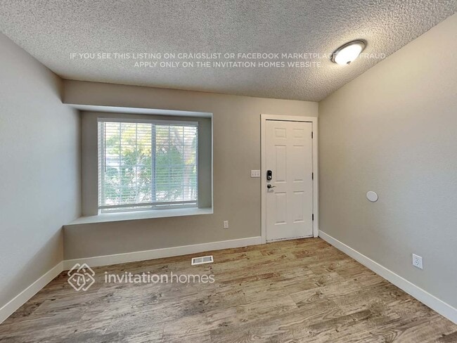 Foto del edificio - 10523 Hyacinth Pl